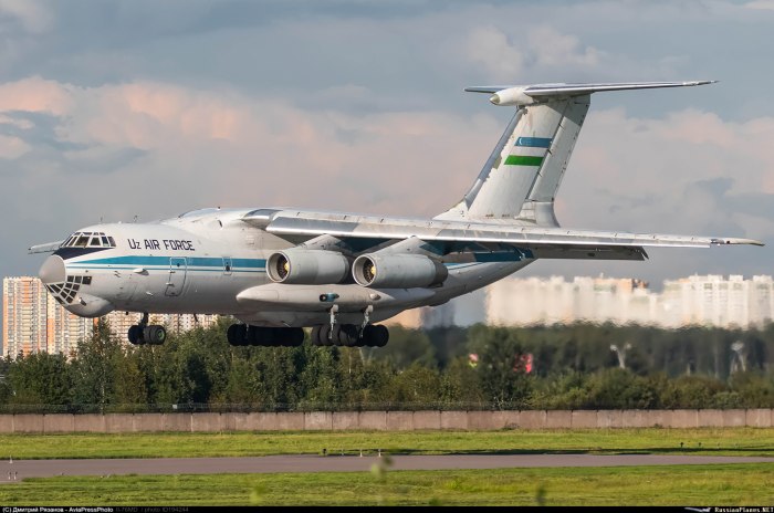Ил 76 ВВС Узбекистана