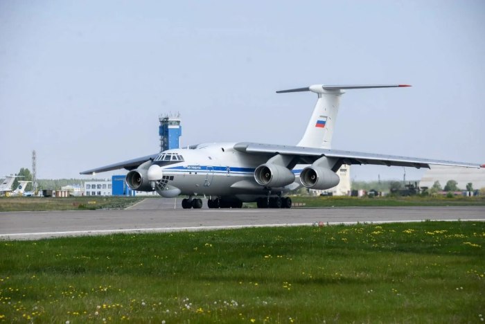 Самолет ил 76 МД