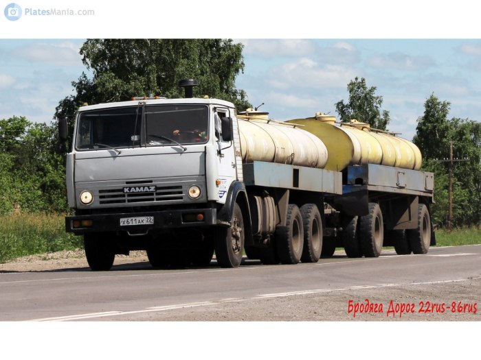 КАМАЗ 53212 молоковоз