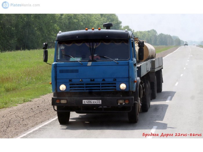 КАМАЗ 53213 молоковоз