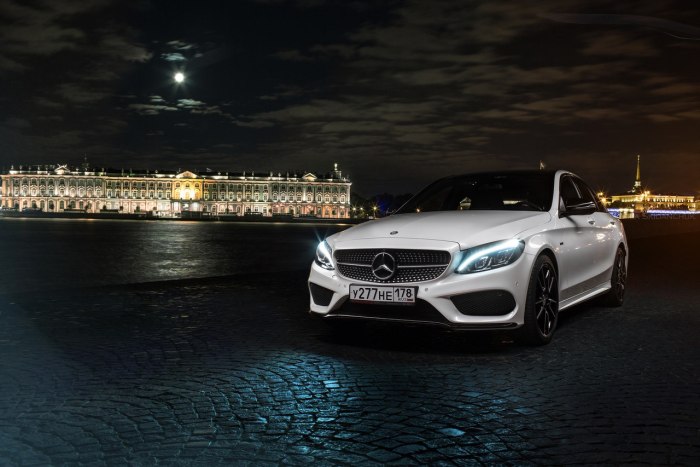 Mercedes c63 AMG 2020 ночь