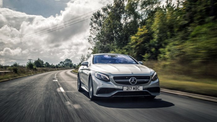 Mercedes Benz s class Coupe 63 AMG