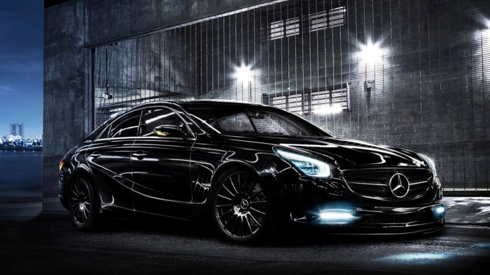 Мерседес-Бенц AMG 63 черный