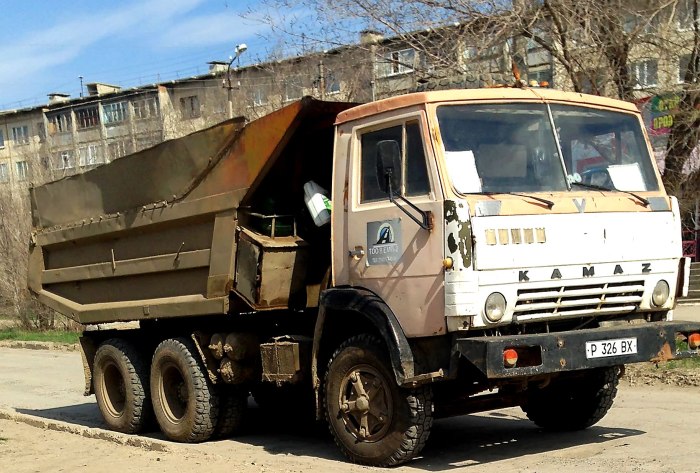 КАМАЗ 5511 самосвал