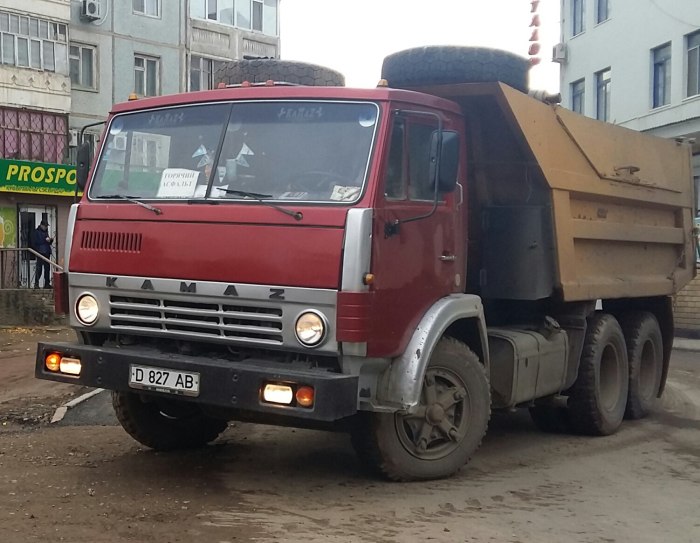 КАМАЗ 5511 самосвал СССР