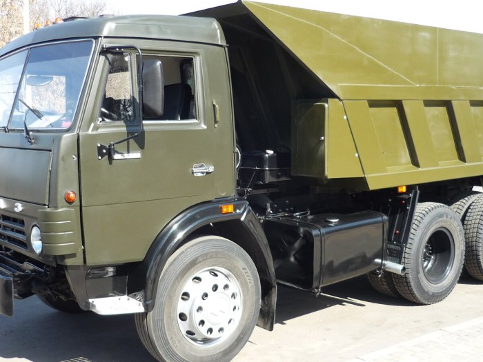 КАМАЗ 5511 самосвал