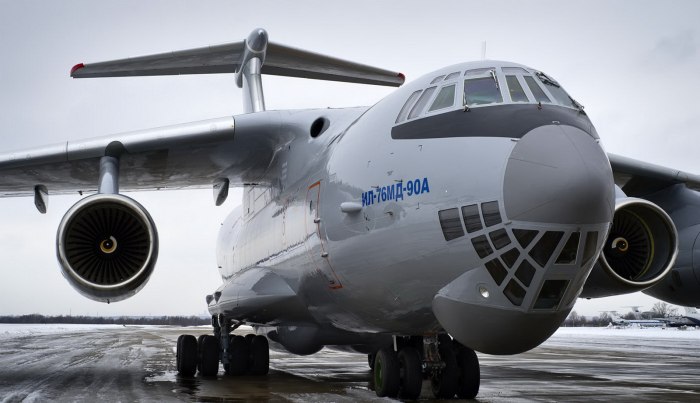 Ил-76 военно-транспортный самолёт