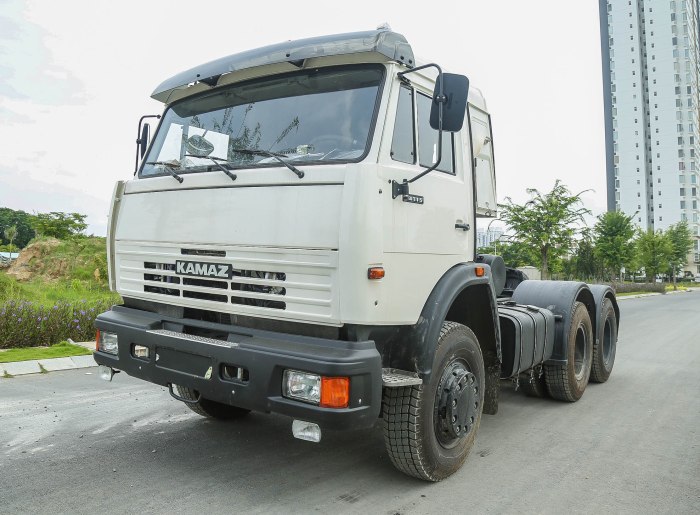 КАМАЗ 54115 седельный