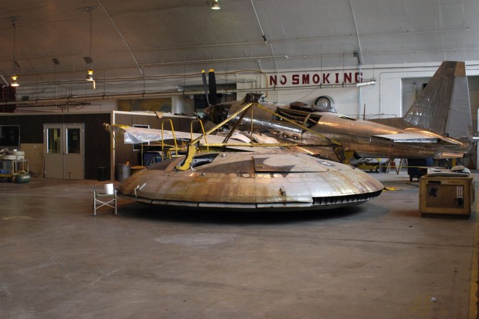 Летающая тарелка vz - 9 Avrocar