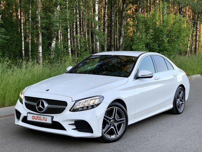 Mercedes-Benz w205 белый