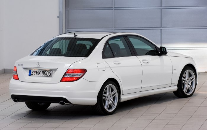 Mercedes Benz c180