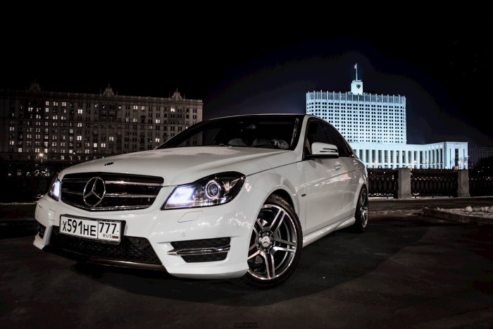 Мерседес c180 w204