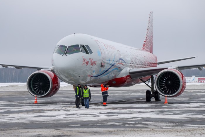 МС 21 В ливрее Россия