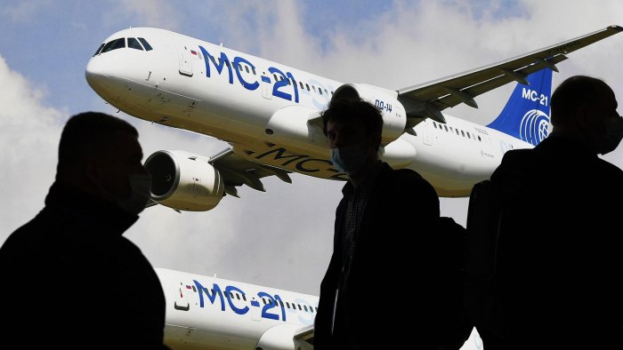 МС-21 пассажирский самолёт
