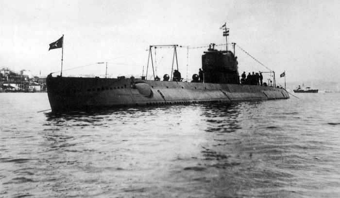Подводная лодка д-6