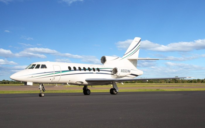 Dassault Falcon 50