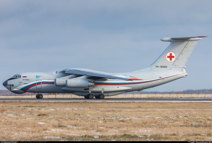 Ил-76 скальпель