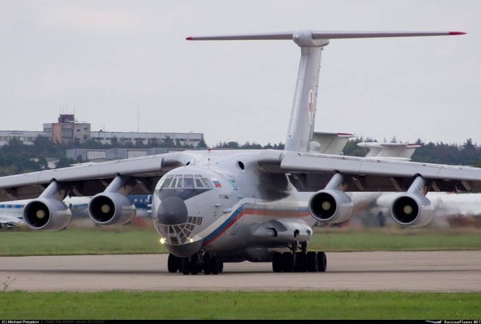 Самолет ил-76мд «скальпель-МТ»