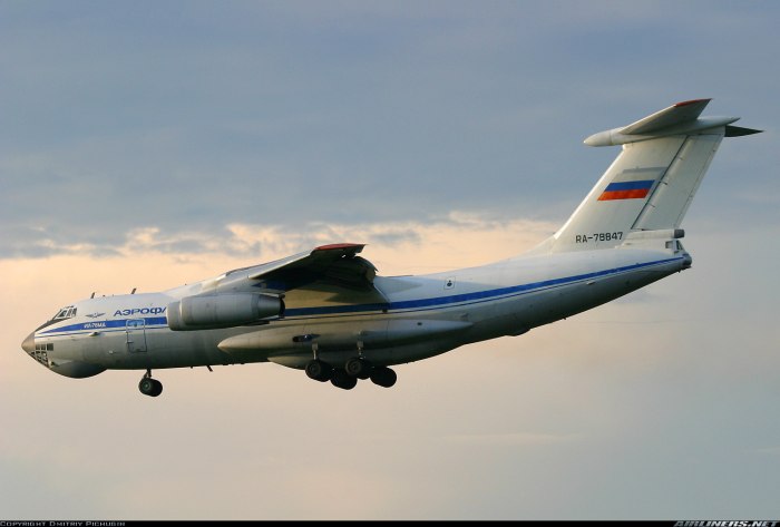 Ил-76 ra-78847