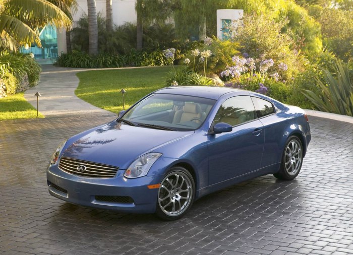 Infiniti g35 Coupe 2003
