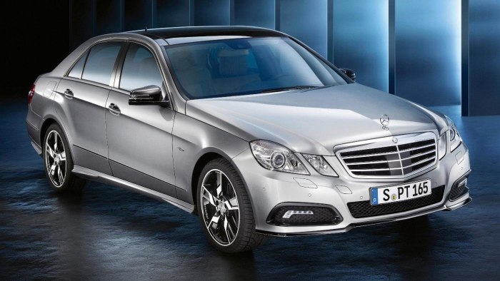 Mercedes Benz 214