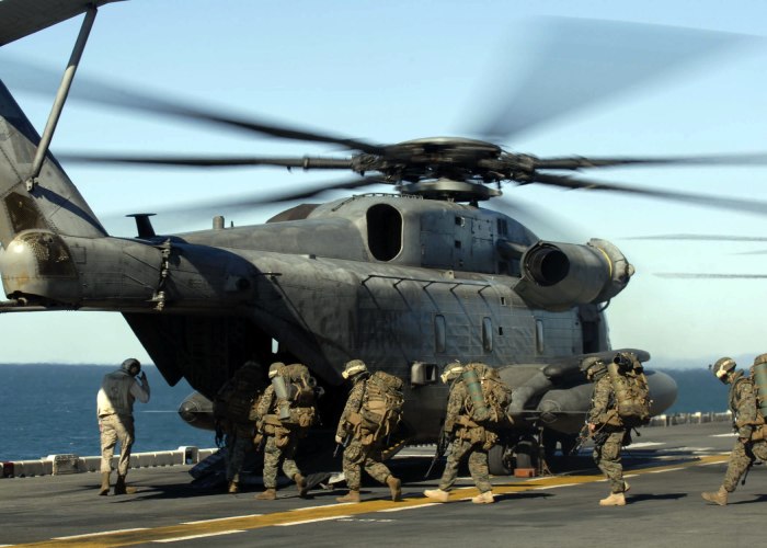 Вертолёт Ch-53e super Stallion