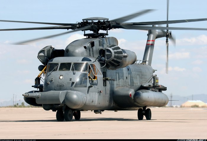 Вертолет Sikorsky Ch-53e