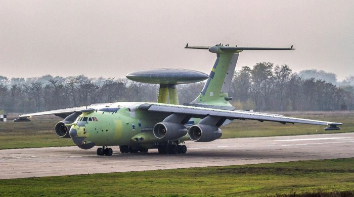 Самолет ДРЛО А-100