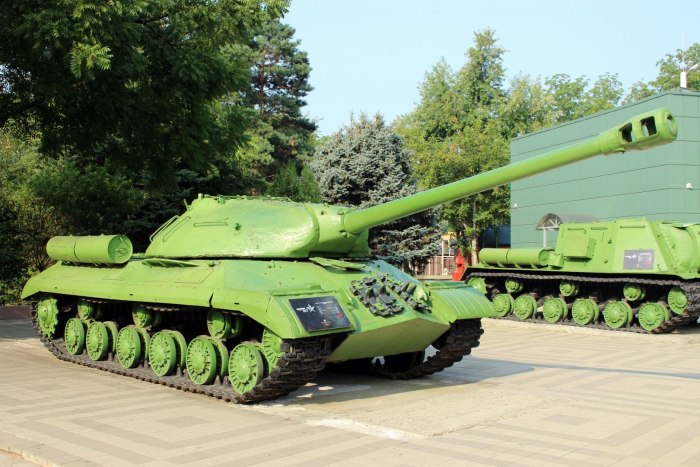 Танк ИС-3