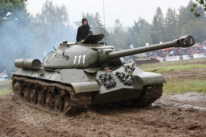 Танк is3