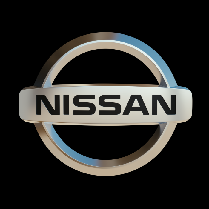 Nissan значок новый