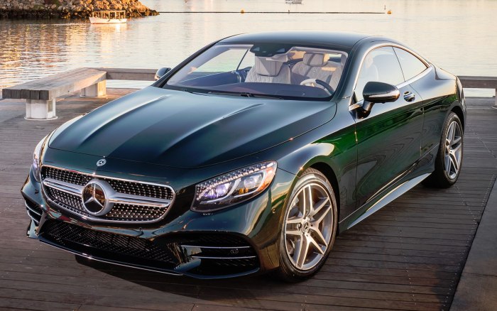 Mercedes Benz s560