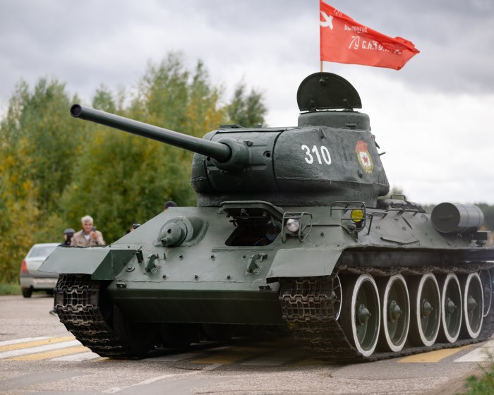 Военный танк т 34