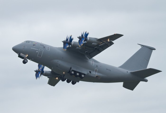Антонов АН-70