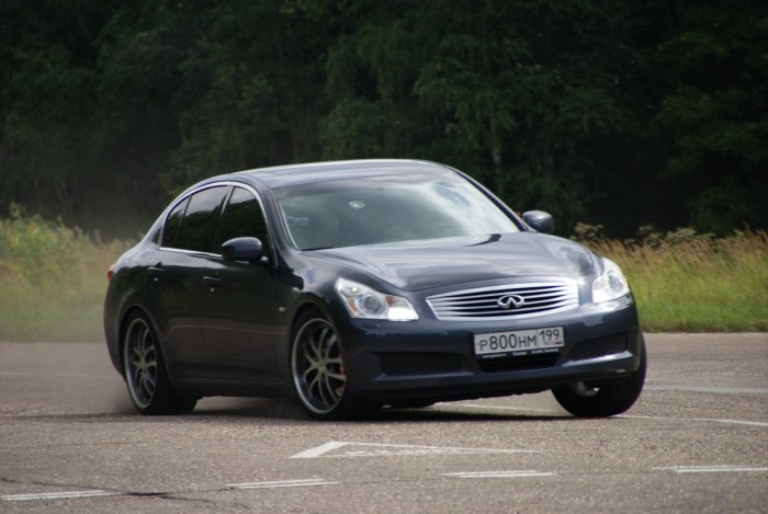 Infiniti g35 2008