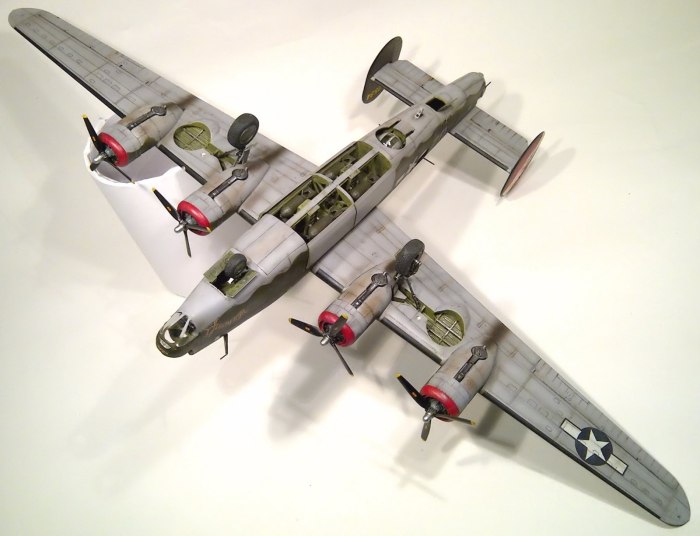 "Консолидэйтед" b-24 "Либерейтор"