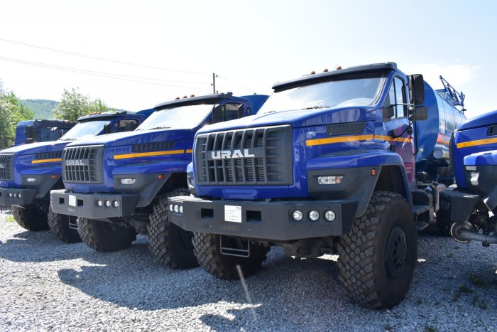 Новый кроссовер Урал 4320