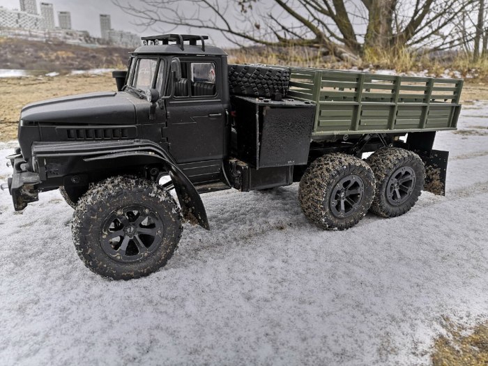 Мини КАМАЗ 4320