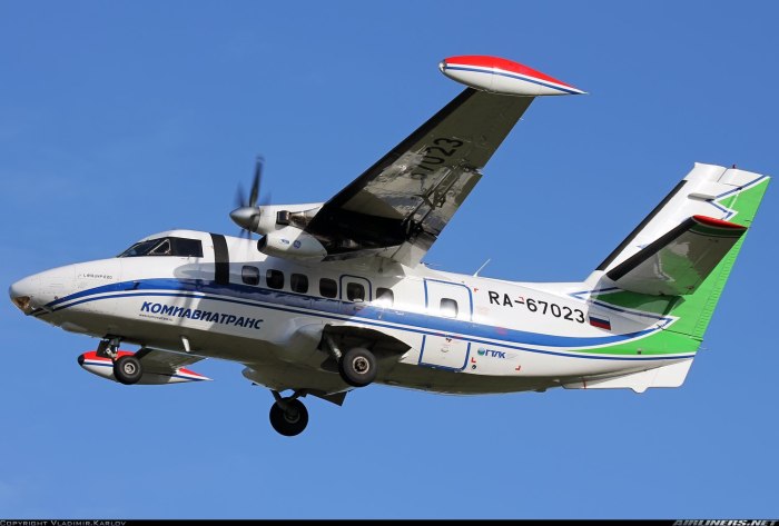 Let l-410 Turbolet