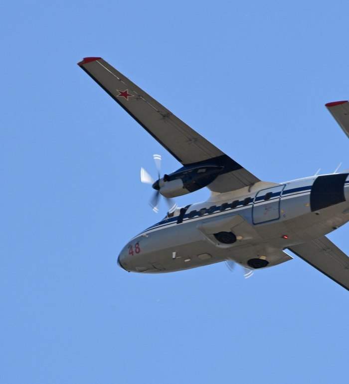 Гидросамолет л410