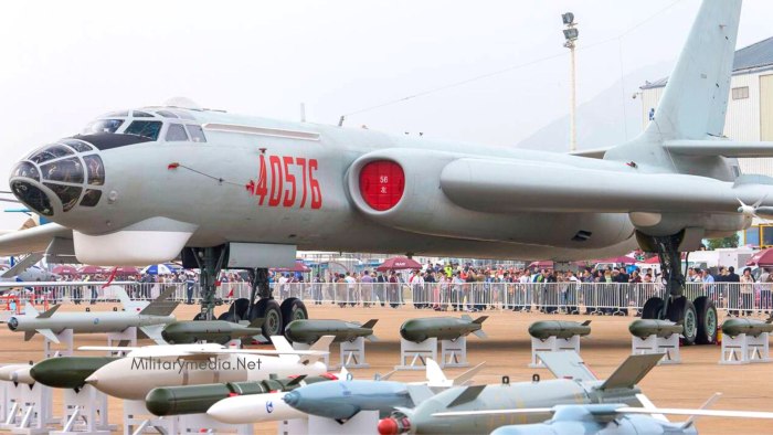 Китайский бомбардировщик h-6n