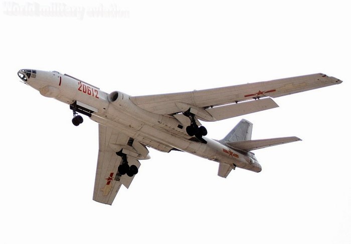 Китайский бомбардировщик h-6n