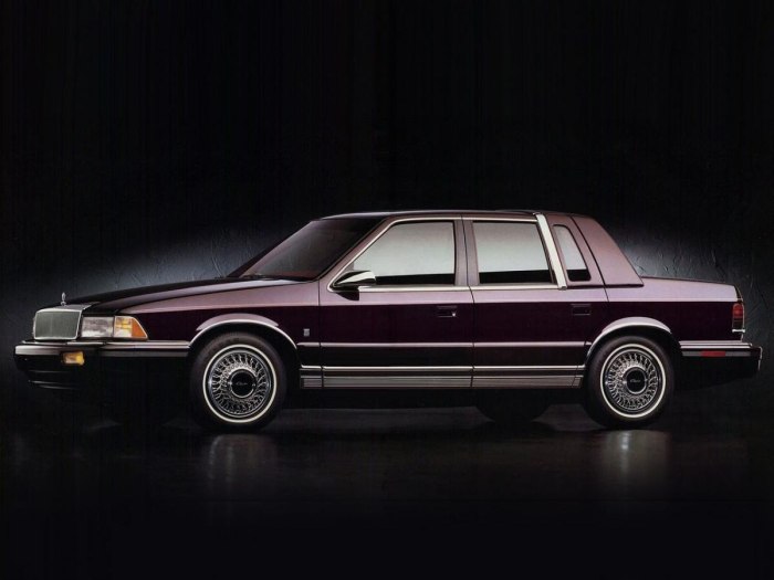 Chrysler le Baron sedan