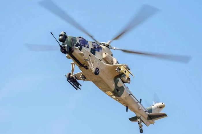 Вертолет z-10me
