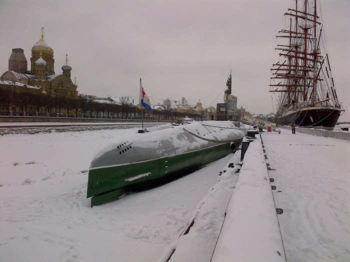 Музей подводная лодка в Санкт-Петербурге на Васильевском