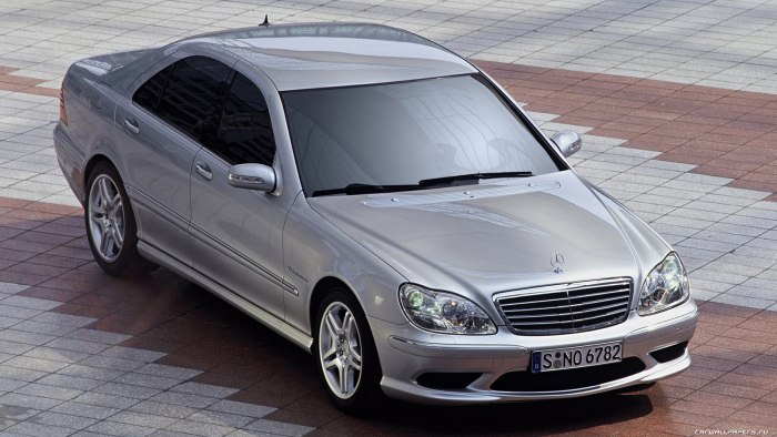 Mercedes-Benz w220