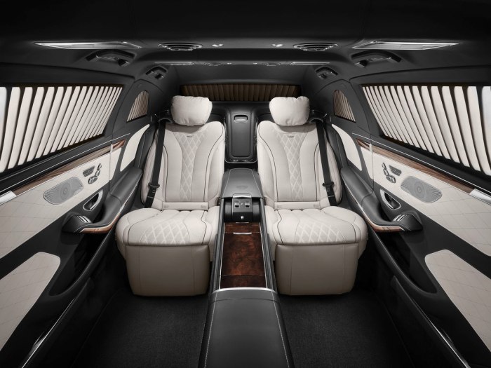 Mercedes s600 Pullman Guard