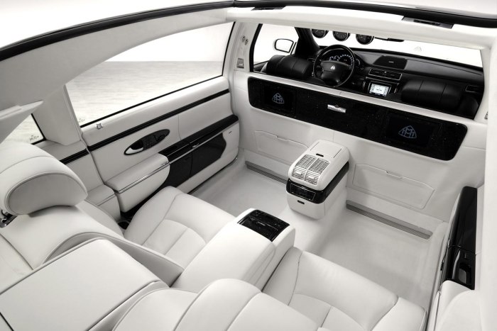 Maybach 62s Landaulet