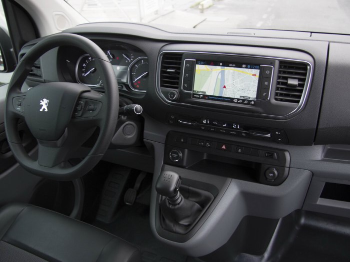 Peugeot Expert 2016