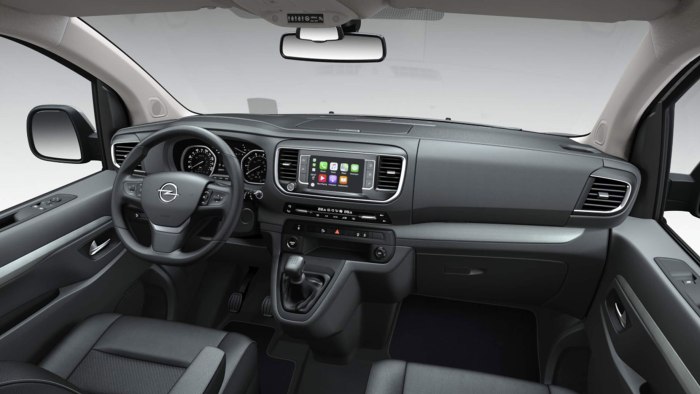Opel Zafira Life 2021 салон